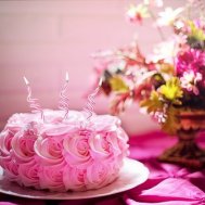 Sevgililer Günü Rose Cake
